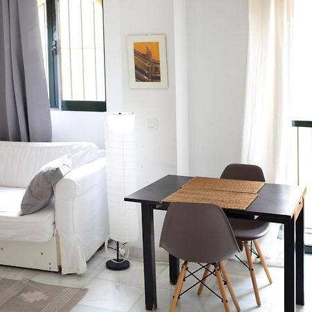 Апартаменты Atico Con Balcon En Pleno Centro Севилья Экстерьер фото